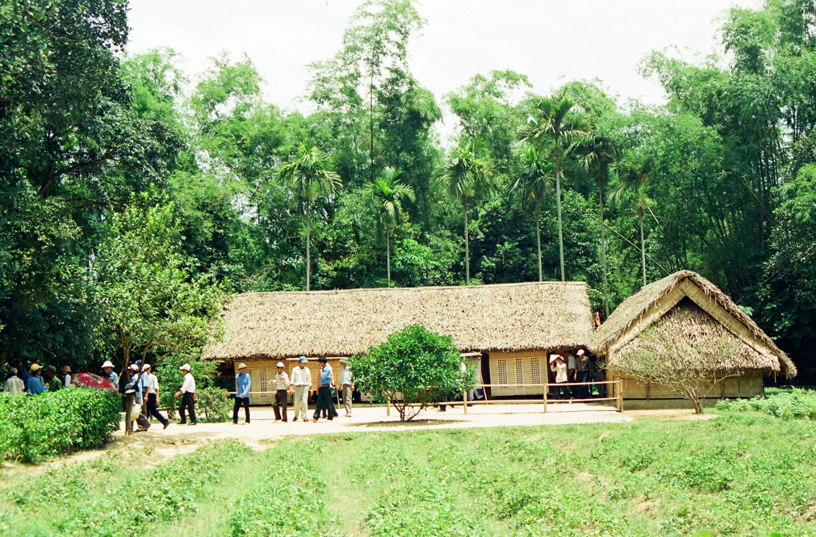 Vé máy bay Đà Nẵng đi Vinh giá rẻ 02